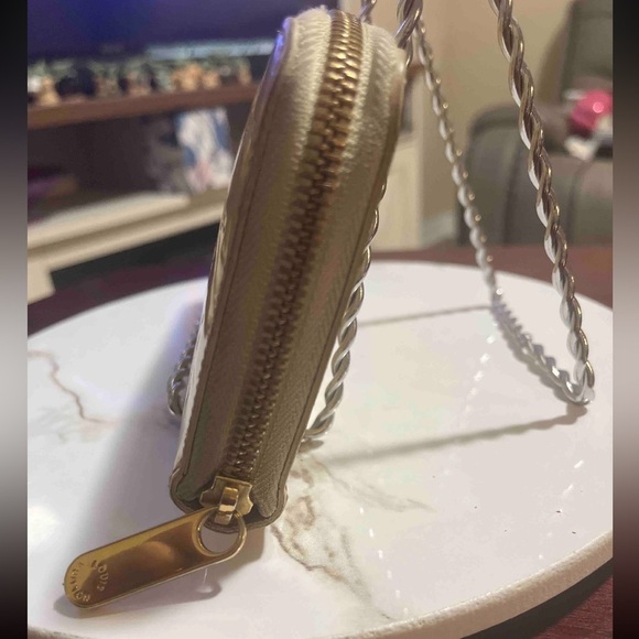 Louis Vuitton Gold Monogram Zippy Vernis Wallet SP4171; made in France - Picture 4 of 13